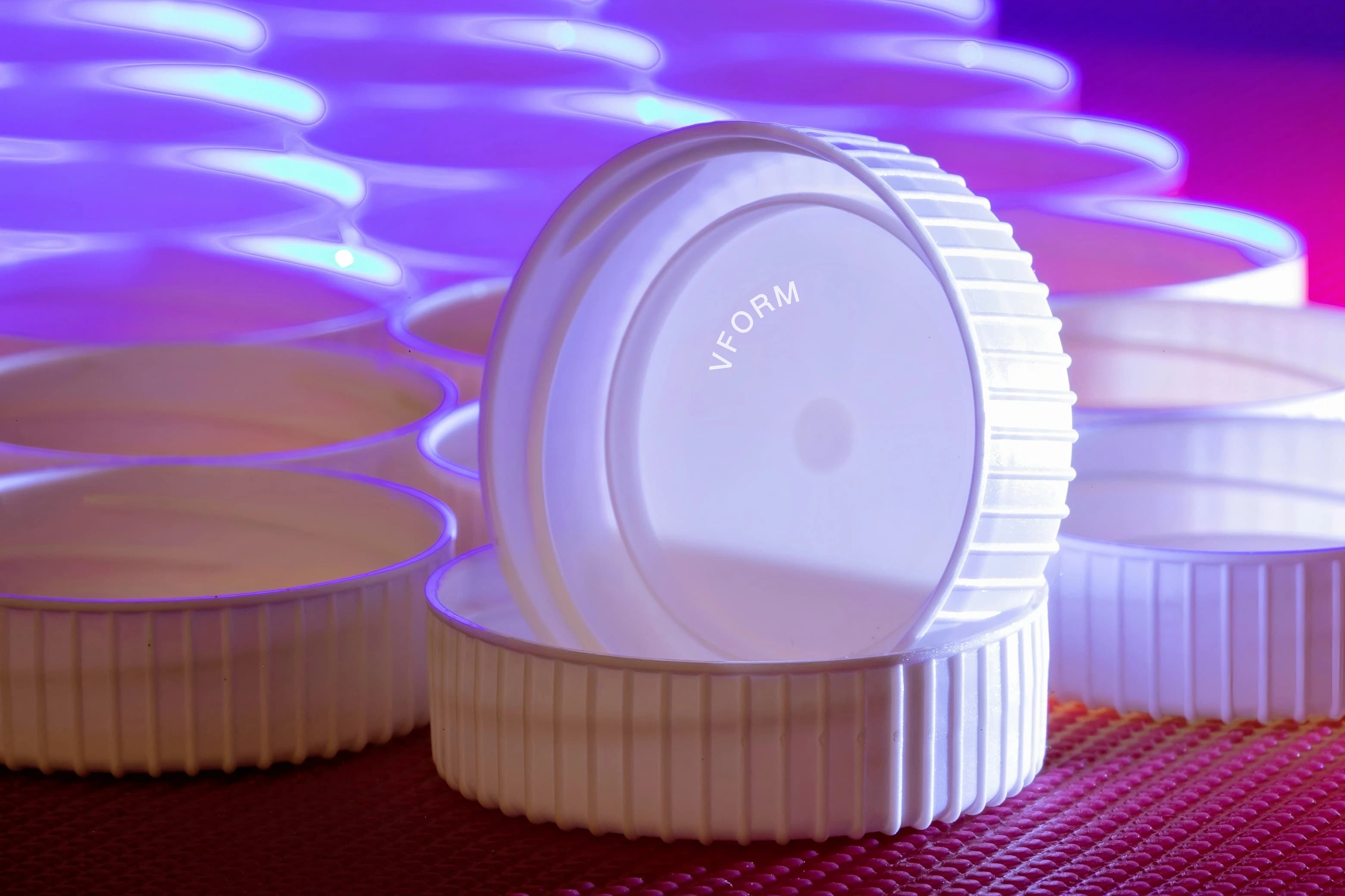 28mm 3-Piece Cap